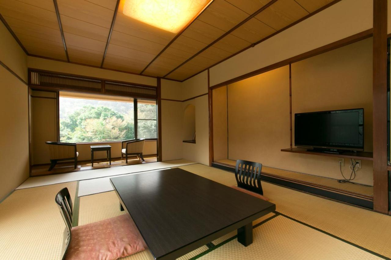 Ryokan Shikanoyu 4*