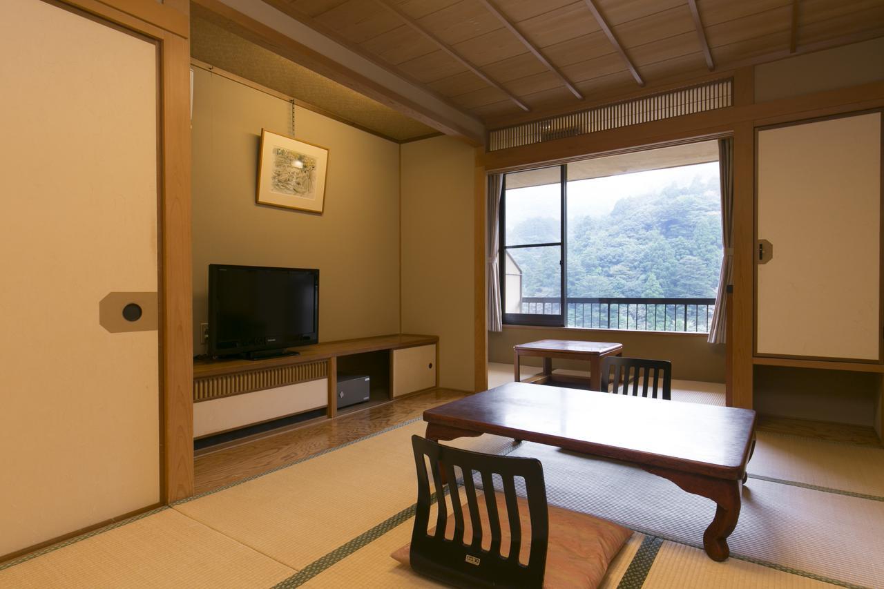 Ryokan Shikanoyu 4*